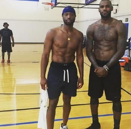 他代表的是 他代表的是