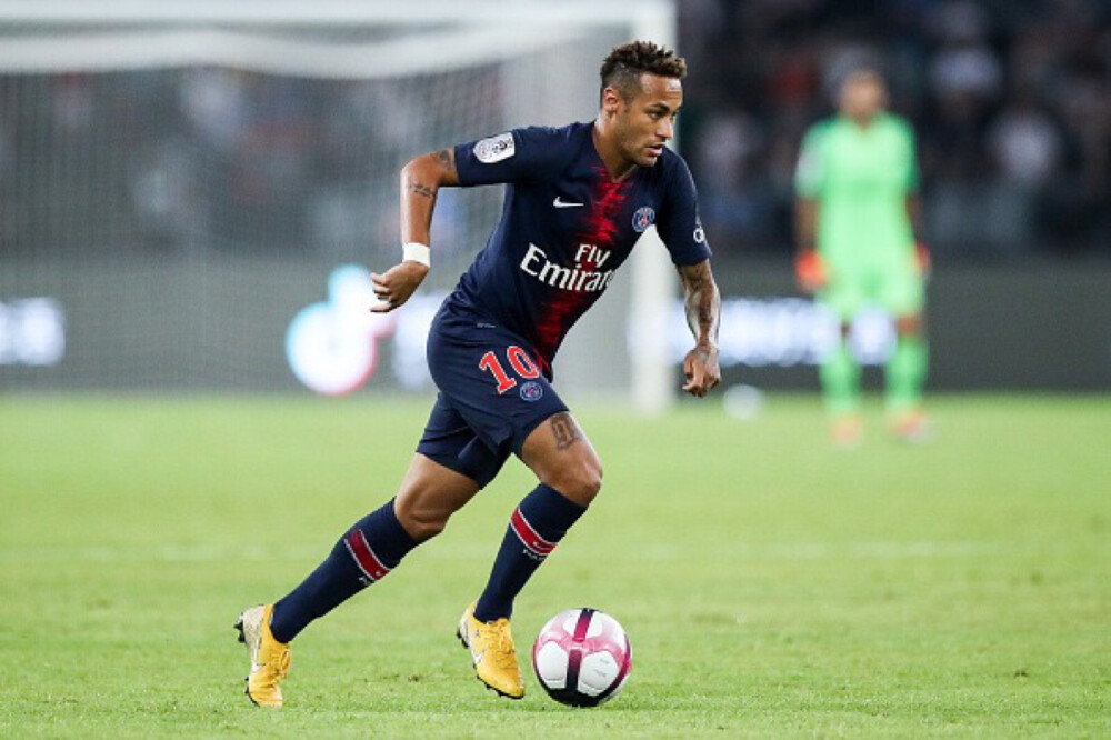 也把主动权 也把主动权